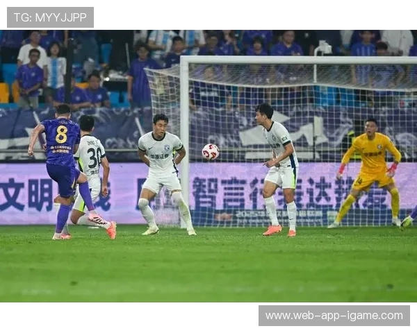 天津津门虎迎战强敌全力争胜力争中超积分榜突破新高