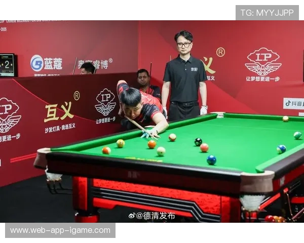 台球技巧与策略的完美结合：从基础训练到竞技巅峰的全面解析