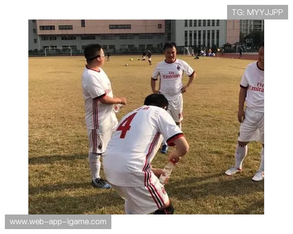 中国与巴西足球友谊赛精彩回顾与赛后分析展望未来发展方向